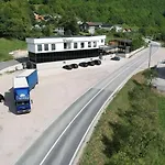 Prenociste Vozac
